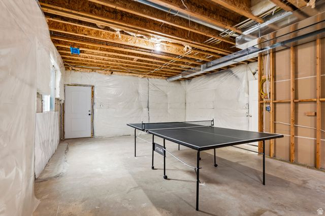 10416 N CANTERBURY DR, Highland, UT 84003