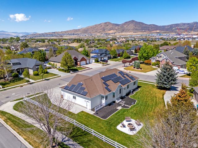 10416 N CANTERBURY DR, Highland, UT 84003