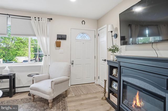 303 RADCLIFFE RD, Glenside, PA 19038