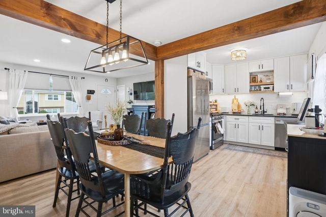 303 RADCLIFFE RD, Glenside, PA 19038