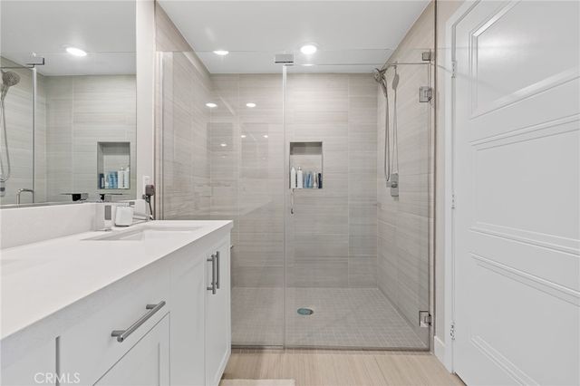 16289 Dawn Way 209, Tustin, CA 92782