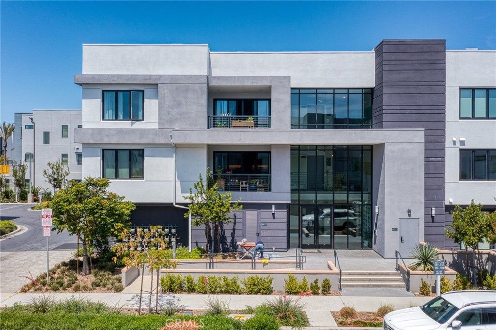 16289 Dawn Way 209, Tustin, CA 92782