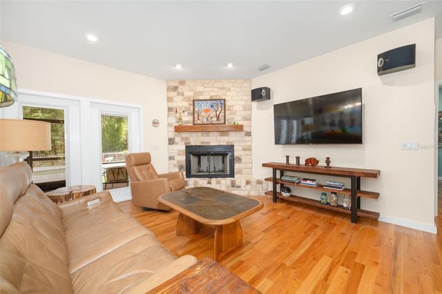 2604 NW 31ST AVENUE, Gainesville, FL 32605