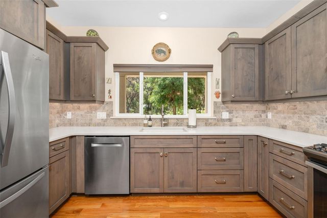 2604 NW 31ST AVENUE, Gainesville, FL 32605