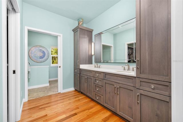 2604 NW 31ST AVENUE, Gainesville, FL 32605