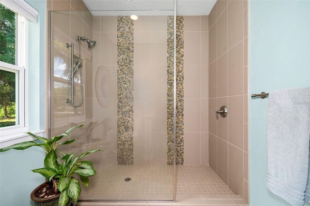 2604 NW 31ST AVENUE, Gainesville, FL 32605