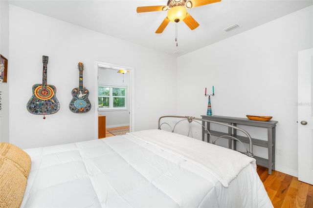 2604 NW 31ST AVENUE, Gainesville, FL 32605