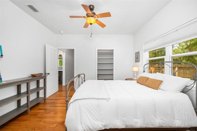 2604 NW 31ST AVENUE, Gainesville, FL 32605