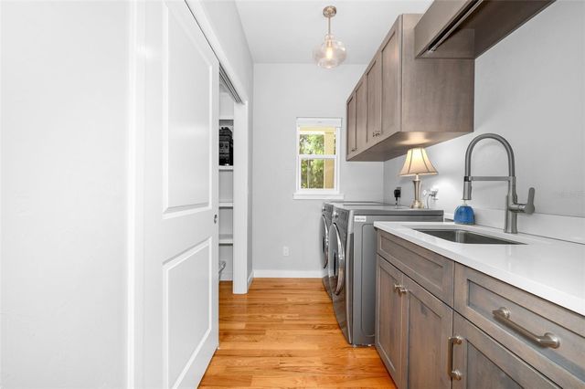 2604 NW 31ST AVENUE, Gainesville, FL 32605