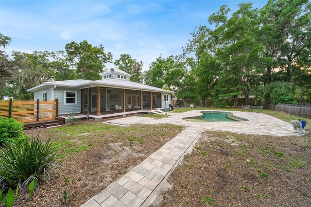 2604 NW 31ST AVENUE, Gainesville, FL 32605