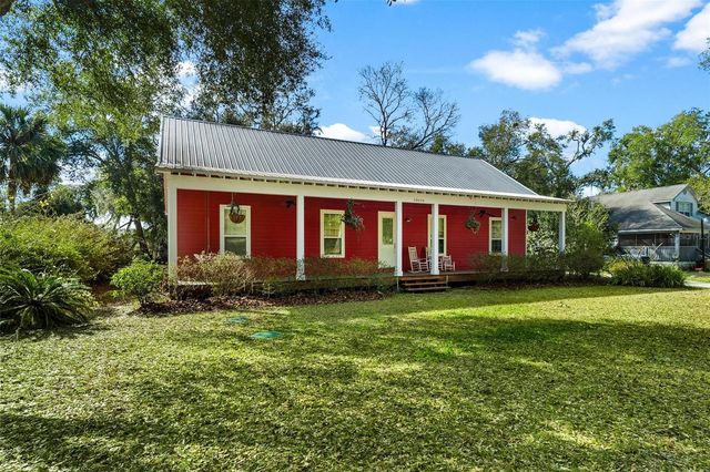 10616 POE STREET, Leesburg, FL 34788