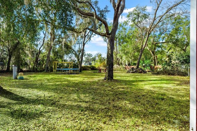 10616 POE STREET, Leesburg, FL 34788