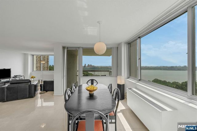 1600 Parker Avenue 5G, Fort Lee, NJ 07024