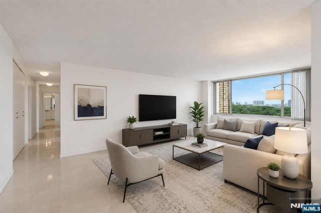 1600 Parker Avenue 5G, Fort Lee, NJ 07024