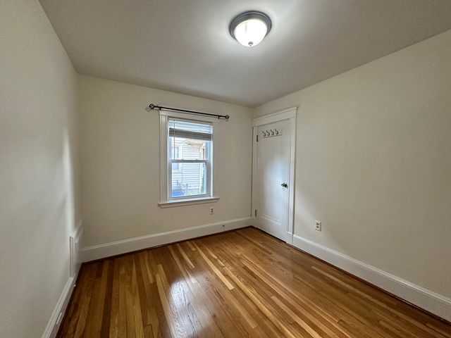 83 Quincy Shore Dr 1, Quincy, MA 02171