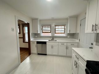 83 Quincy Shore Dr 1, Quincy, MA 02171