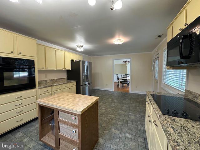 705 S 2ND ST, Denton, MD 21629