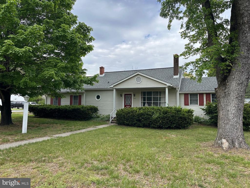 Image 1 of property listing at 705 S 2ND ST, Denton, MD 21629