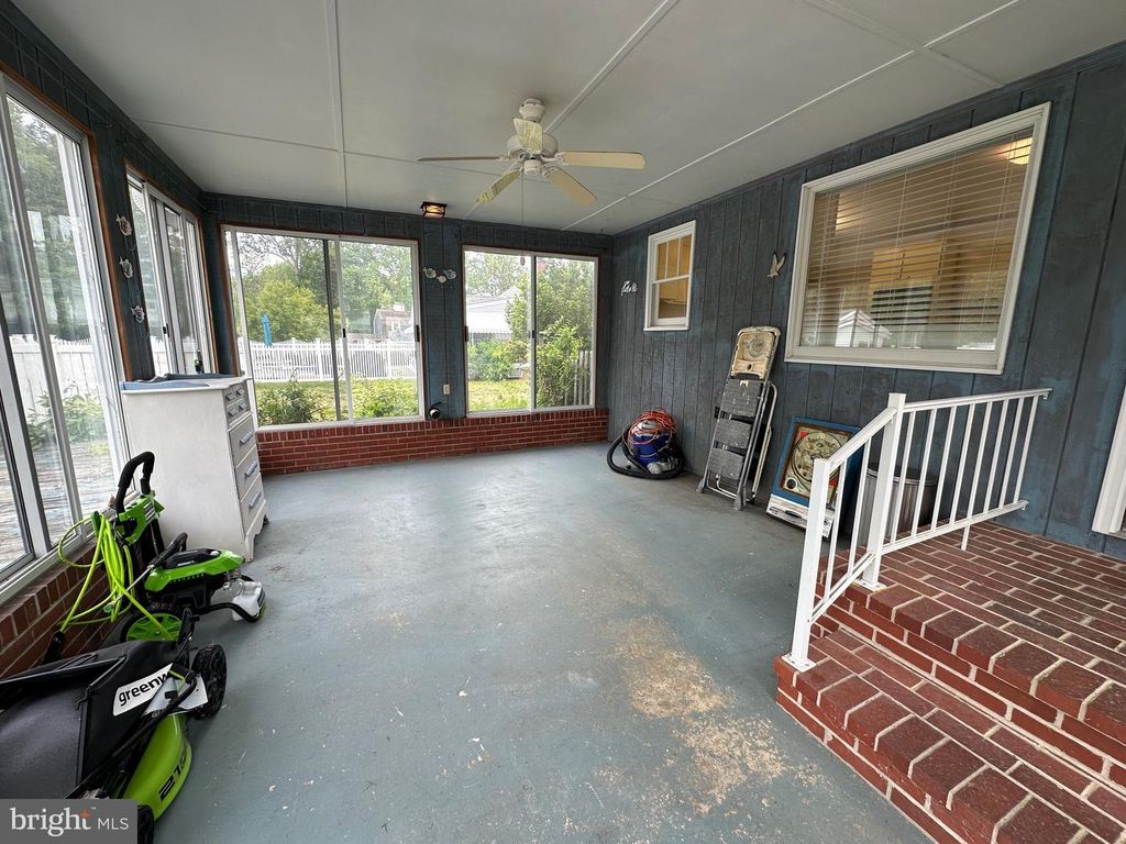 Image 35 of property listing at 705 S 2ND ST, Denton, MD 21629