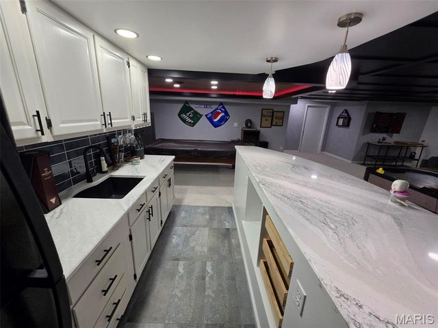 1935 Lebanon Avenue, Belleville, IL 62221