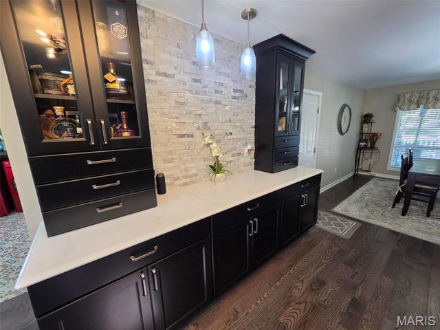 1935 Lebanon Avenue, Belleville, IL 62221