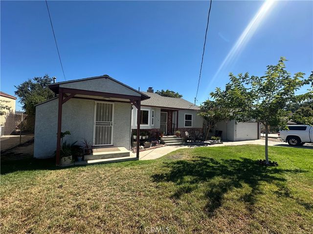 11112 Longford, Sylmar, CA 91342