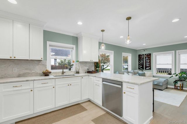 30 Liberty Street, Patchogue, NY 11772