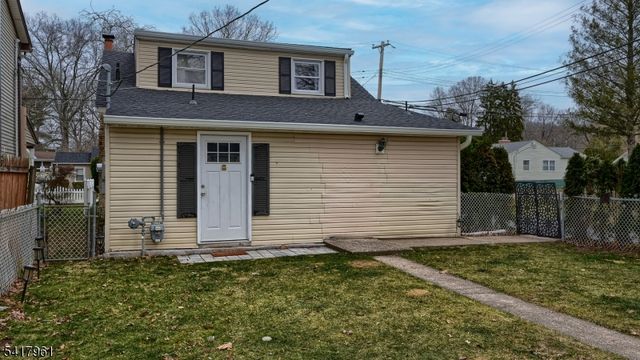 37 South Rd, Wayne Twp., NJ 07470