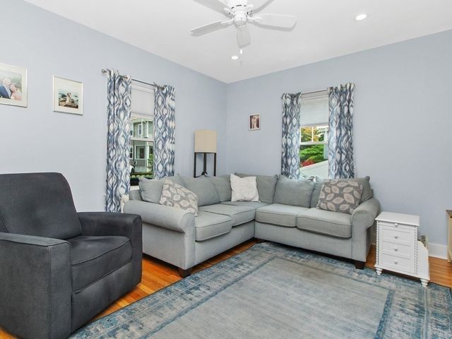 29 Ash Street, Waltham, MA 02453