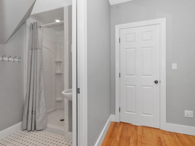 29 Ash Street, Waltham, MA 02453