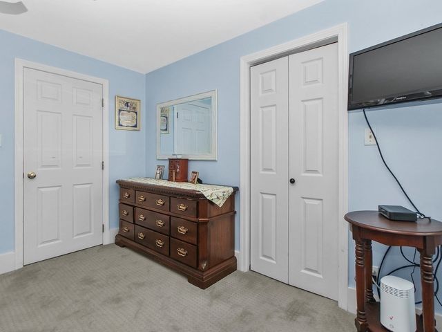 29 Ash Street, Waltham, MA 02453