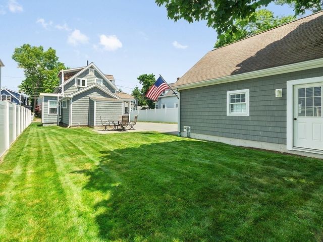 29 Ash Street, Waltham, MA 02453