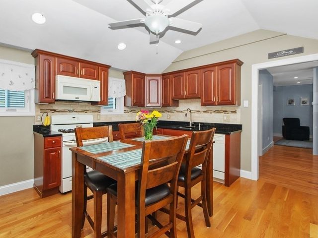 29 Ash Street, Waltham, MA 02453