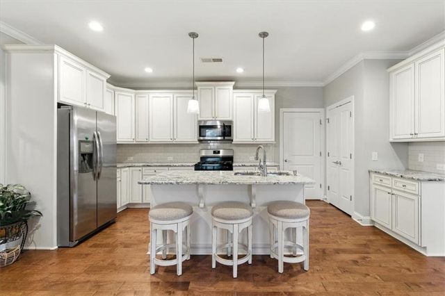 3047 Patriot SW Square, Marietta, GA 30064