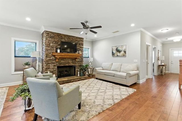 3047 Patriot SW Square, Marietta, GA 30064