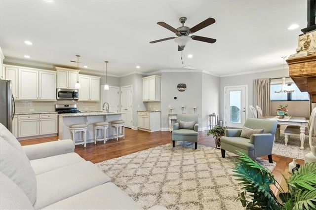 3047 Patriot SW Square, Marietta, GA 30064