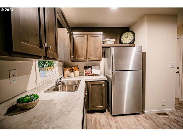 2801 Sw Houtama Rd 45, Pendleton, OR 97801