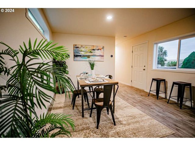 2801 Sw Houtama Rd 45, Pendleton, OR 97801