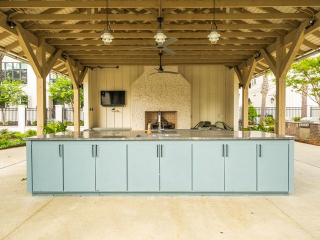 320 Longshore Street 1034, Charleston, SC 29492