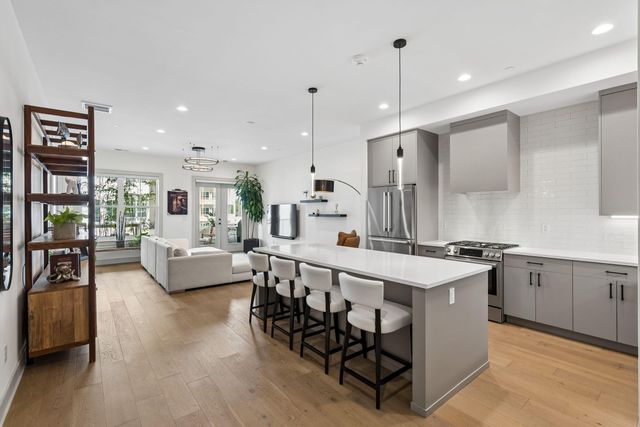 320 Longshore Street 1034, Charleston, SC 29492