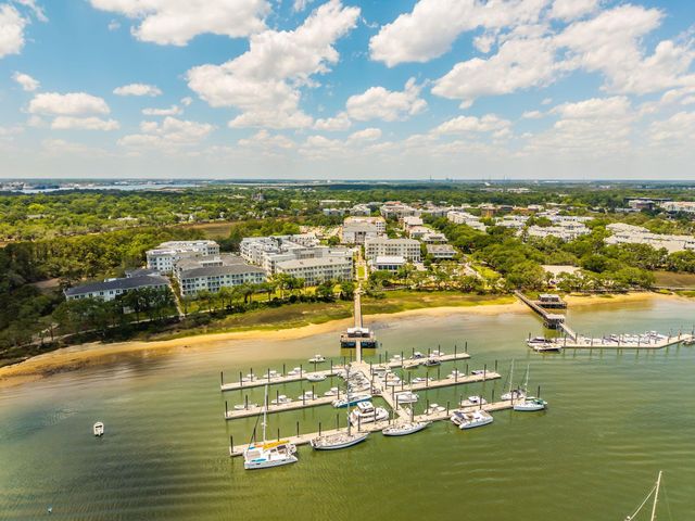 320 Longshore Street 1034, Charleston, SC 29492