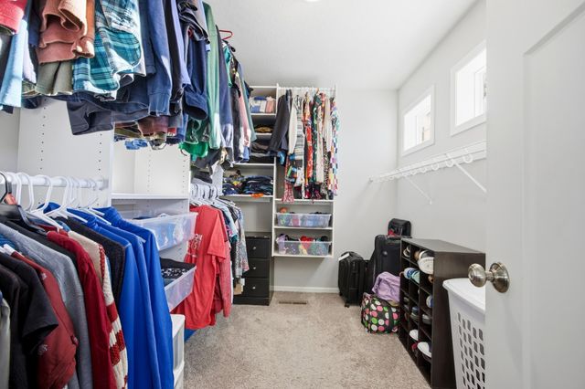 1504 36th Avenue S, Moorhead, MN 56560