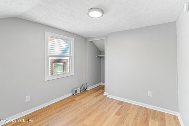 4009 W Main St, Louisville, KY 40212