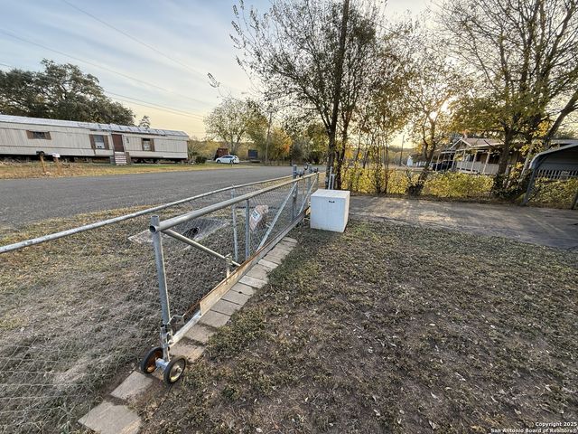 13835 Owl Tree, San Antonio, TX 78253