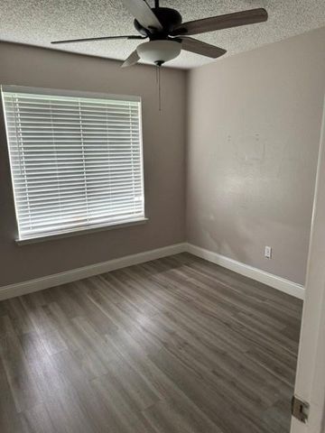 7315 Livery Lane, Cypress, TX 77433