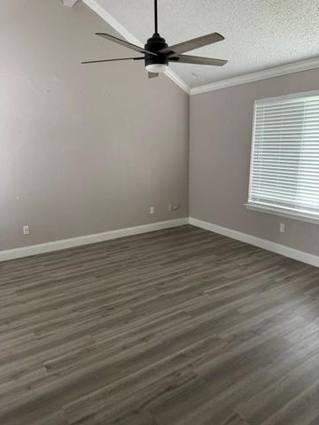 7315 Livery Lane, Cypress, TX 77433