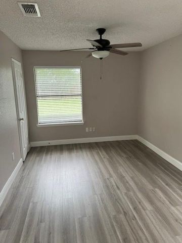 7315 Livery Lane, Cypress, TX 77433