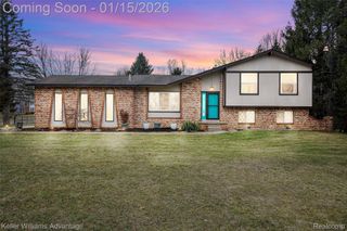 4101 Lake Knolls Drive, Brandon Charter Township, MI 48371