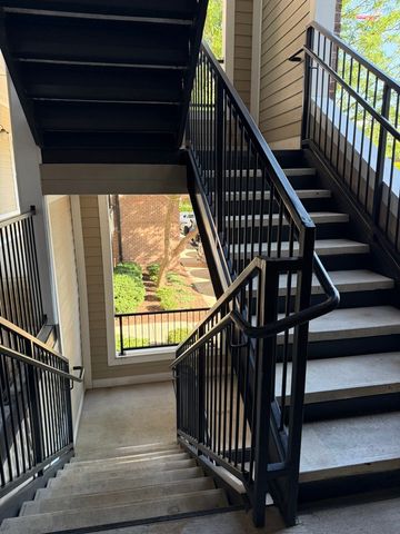 303 Criddle St Apt 205, Nashville, TN 37219
