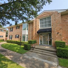 6033 Sandhurst Lane D, Dallas, TX 75206